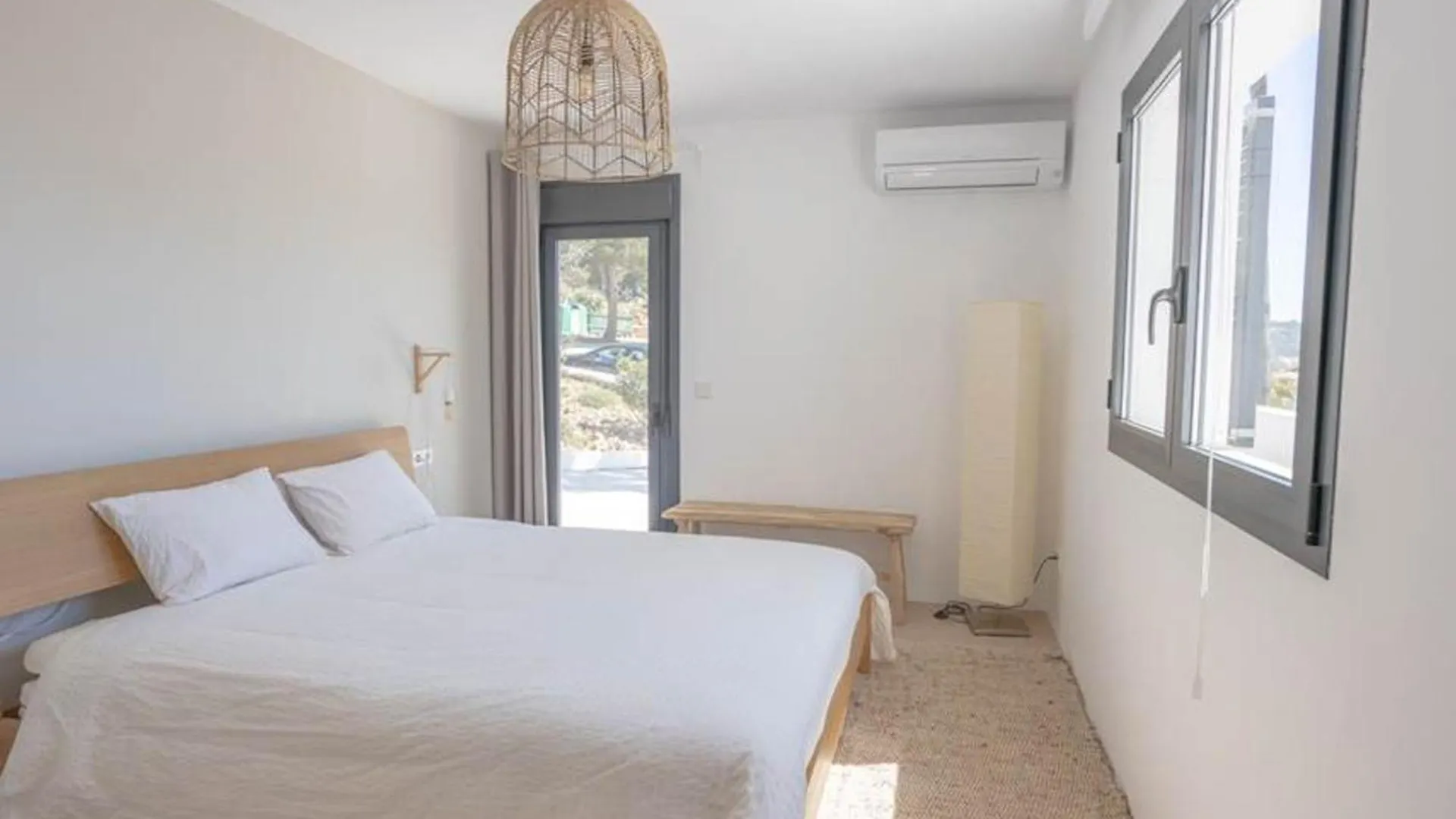 Spectacular Son Bou Villa 3 Bedrooms Villa Carosant Panoramic Sea Views Modern Furnishings Spanje